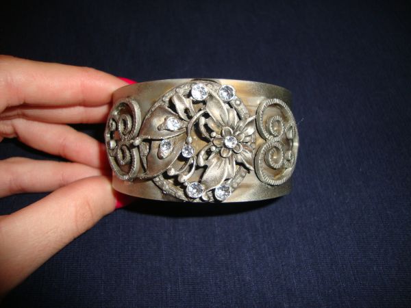 Bracelete.