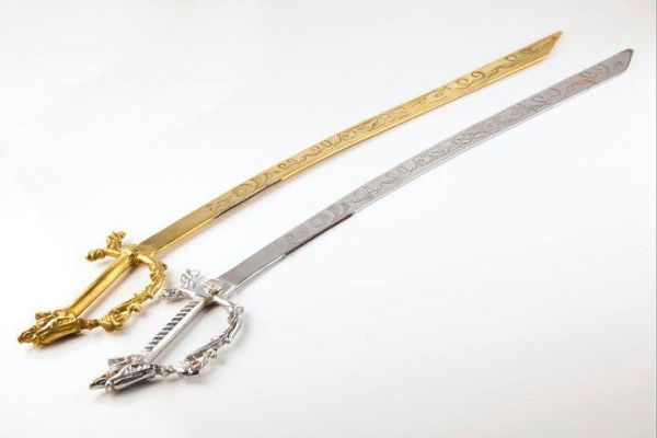 Espadas cabeça de dragão